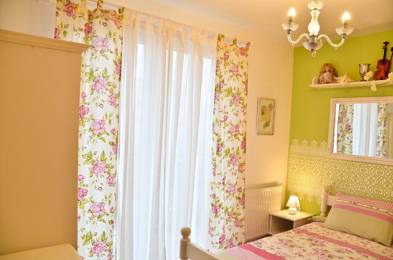 Romantic Apartman Hajduszoboszlo Exterior photo