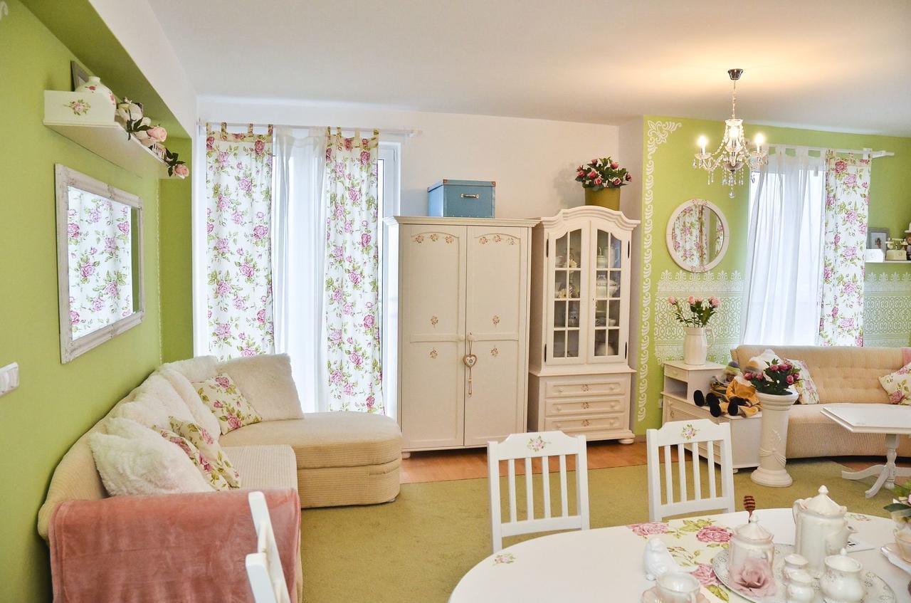 Romantic Apartman Hajduszoboszlo Exterior photo